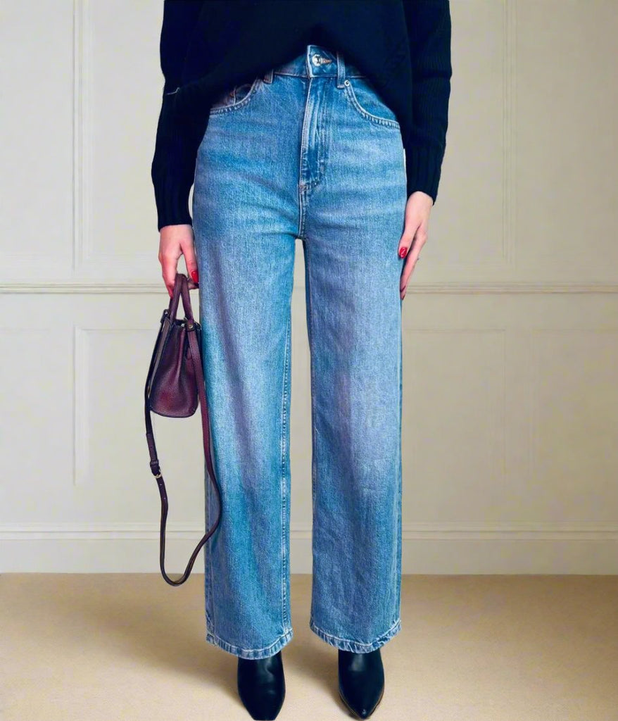 High-waisted Dark-blue Wide-leg Floor-length Jeans