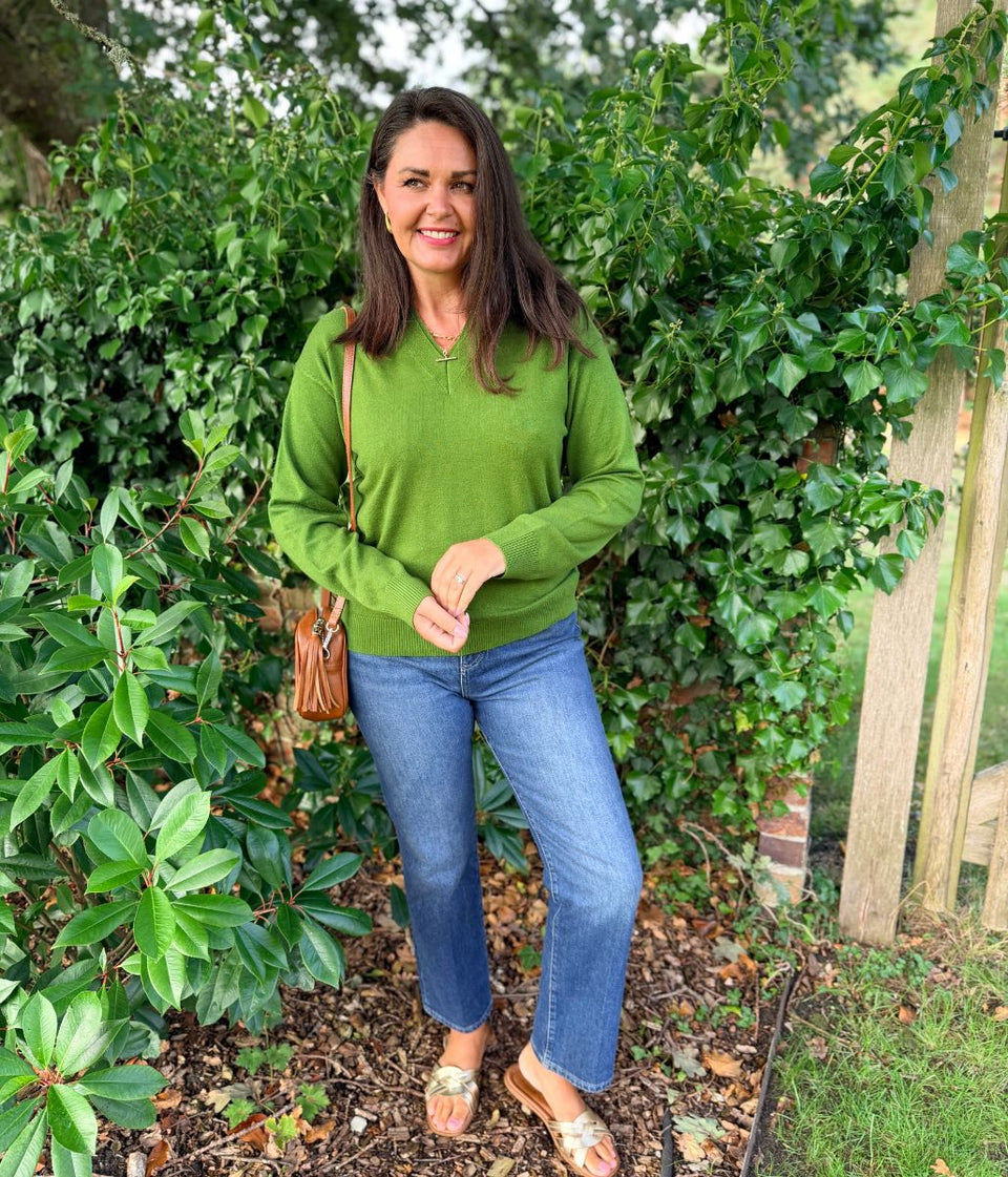 Women's Green Double V Neck Air Yarn Jumper
