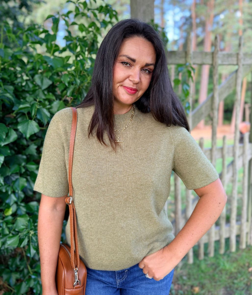 Green Short Sleeve Jumper