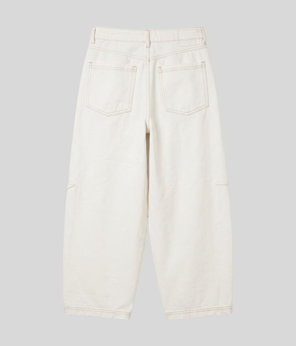 Ecru Barrel Leg Cropped Jean