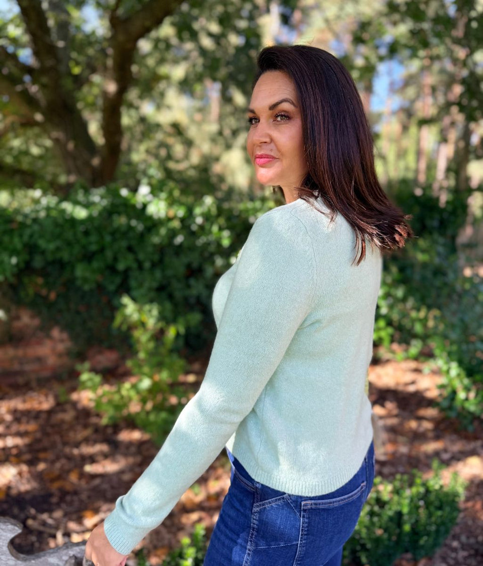Light Green Round Neck Soft Cardigan