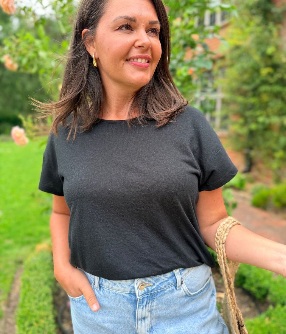 Black Crew Neck Linen Blend Tee