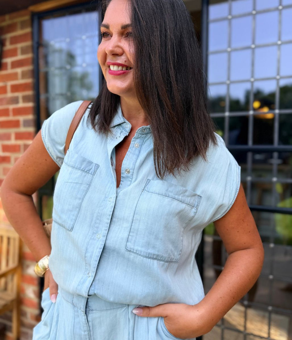 Chambray Sleeveless Shirt