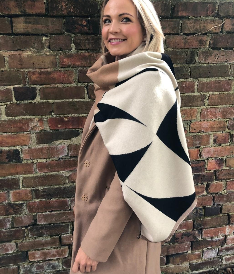 Camel Melody Retro Cashmere Blend Scarf