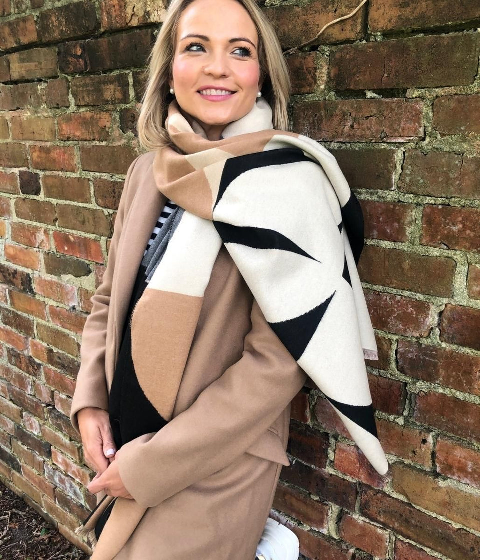 Camel Melody Retro Cashmere Blend Scarf