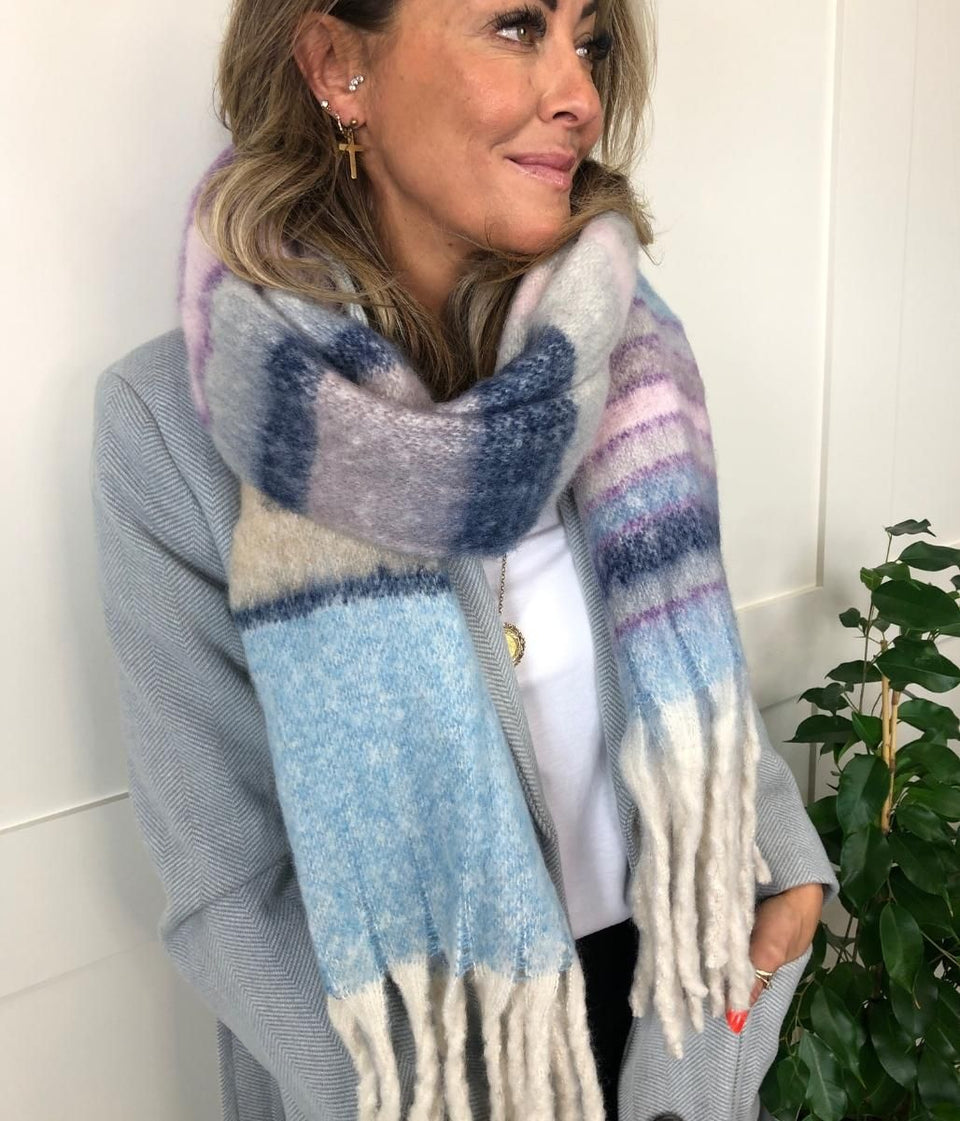 Blue Cleo Blanket Tassel Scarf