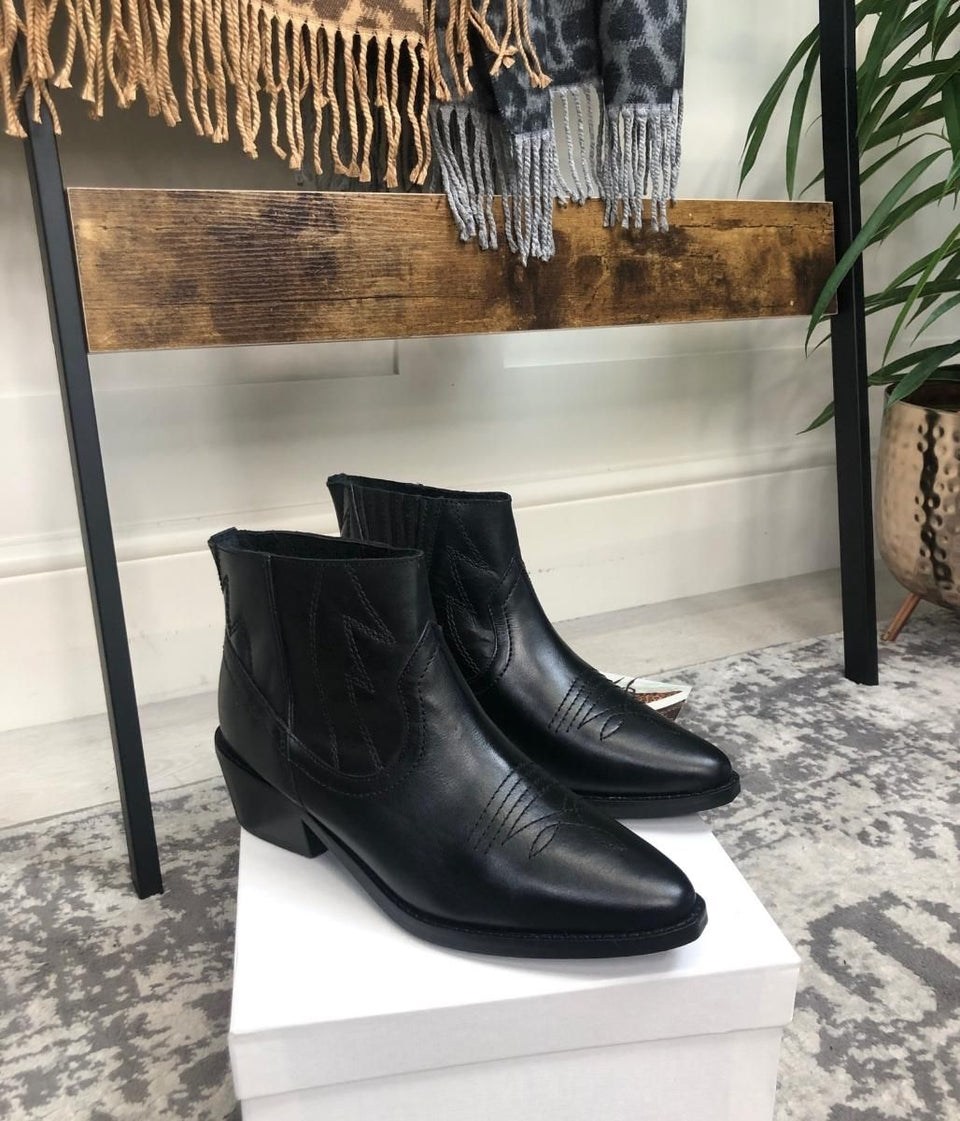 Black Leather Western Style Ankle Boots Highstreet Outlet UK