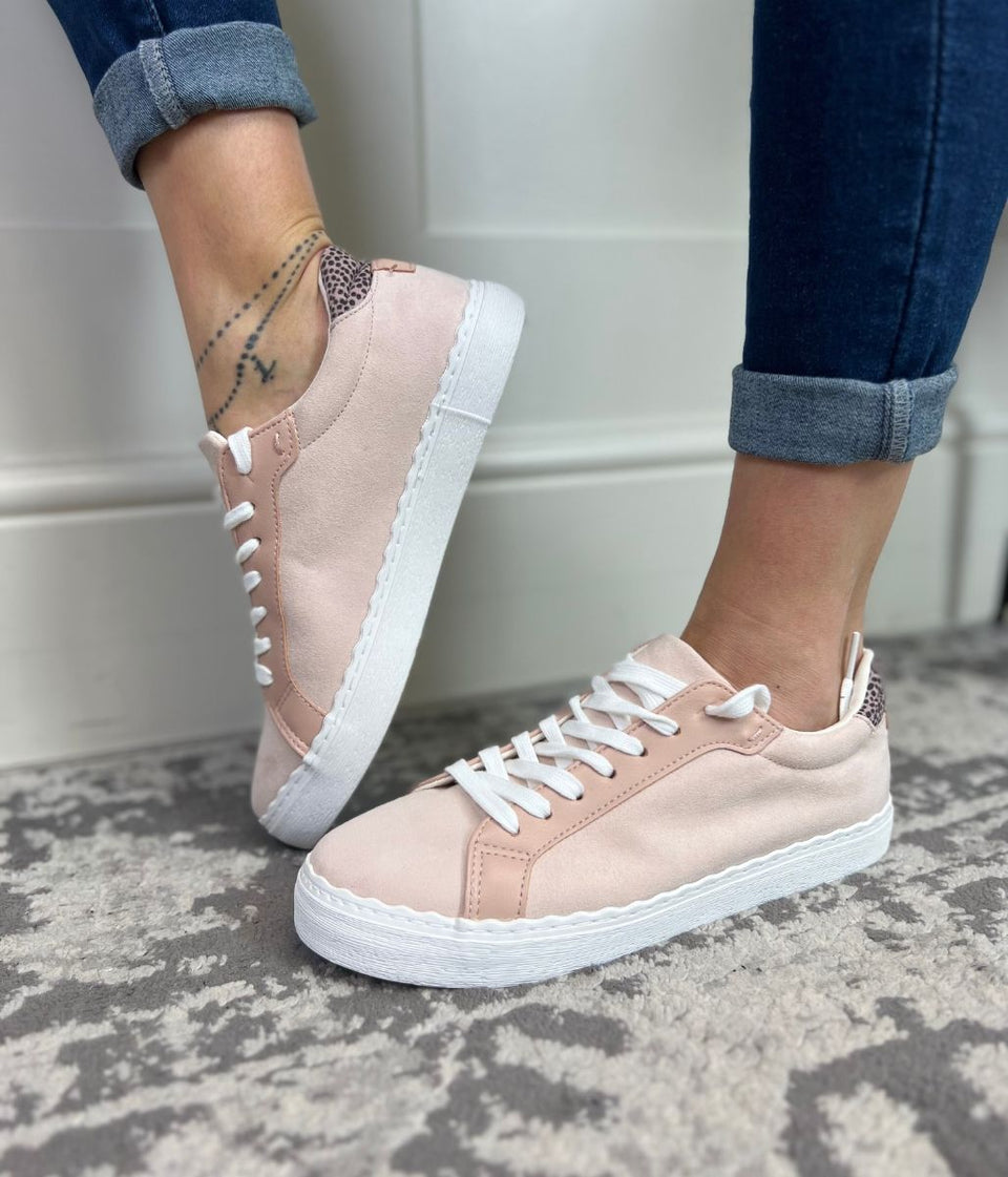 Pink Scallop Trim Trainers