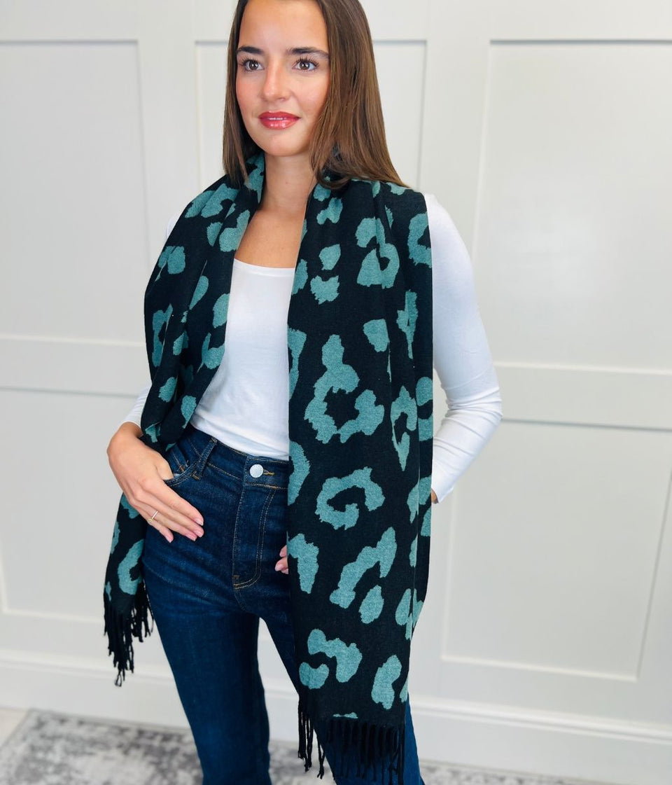 Green Leopard Print Cashmere Blend Scarf