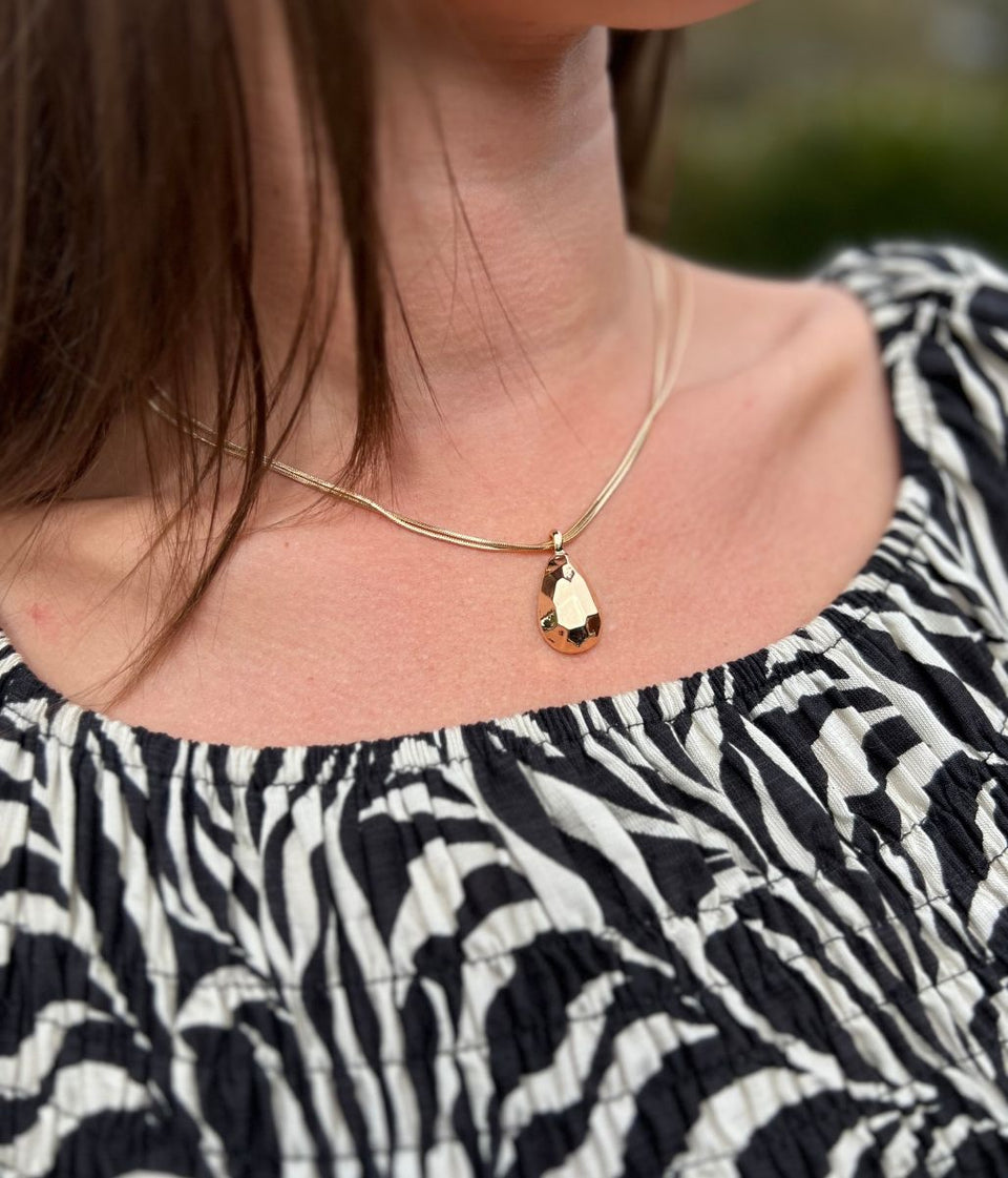 Gold Teardrop Necklace