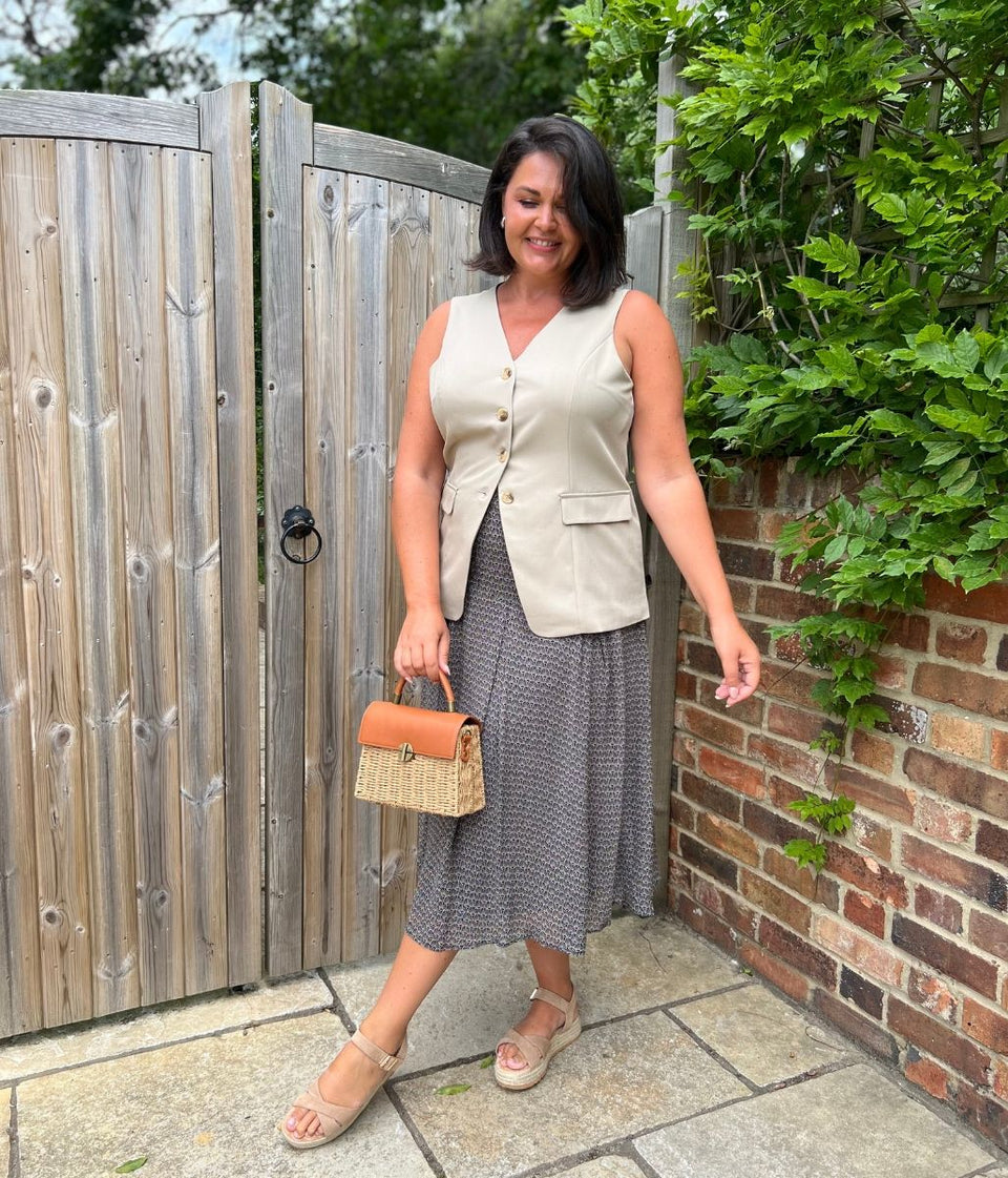 Brown Basket Weave Raffia Box Bag