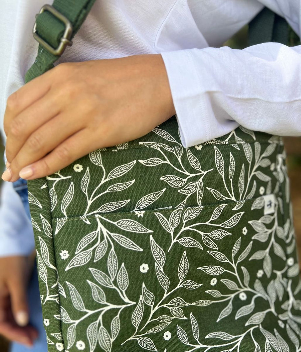 Brakeburn Orchard Leaf Crossbody Bag