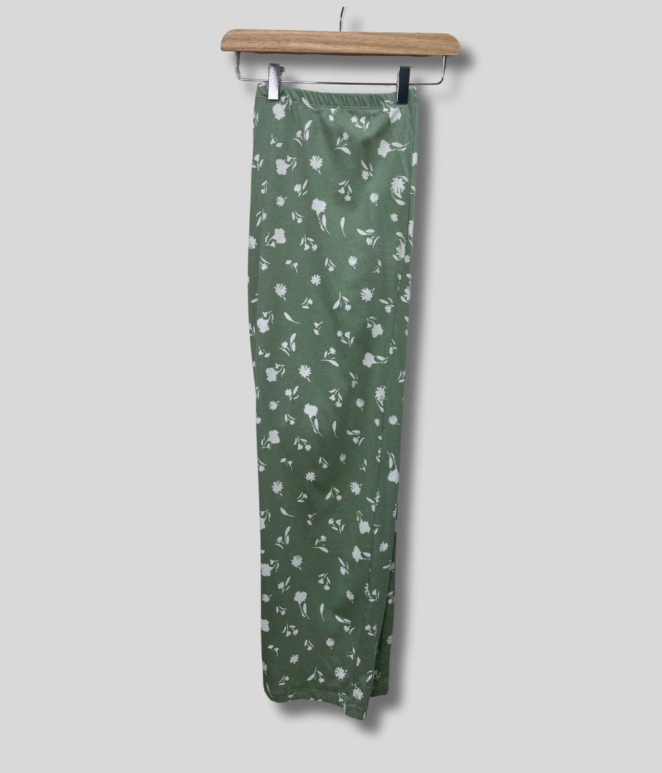 Green Leaf Cotton Printed Pyjama Set