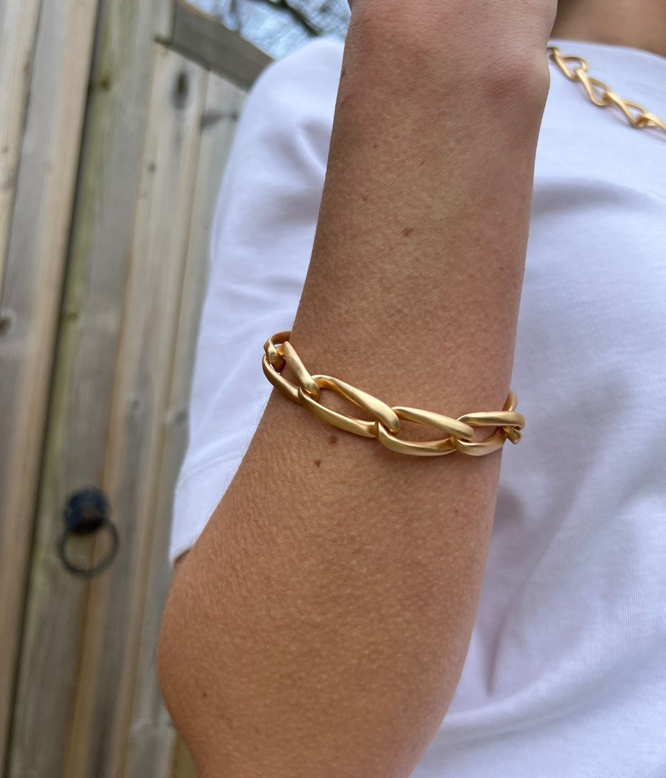 Matt Golden Chunky Chain Link Bracelet
