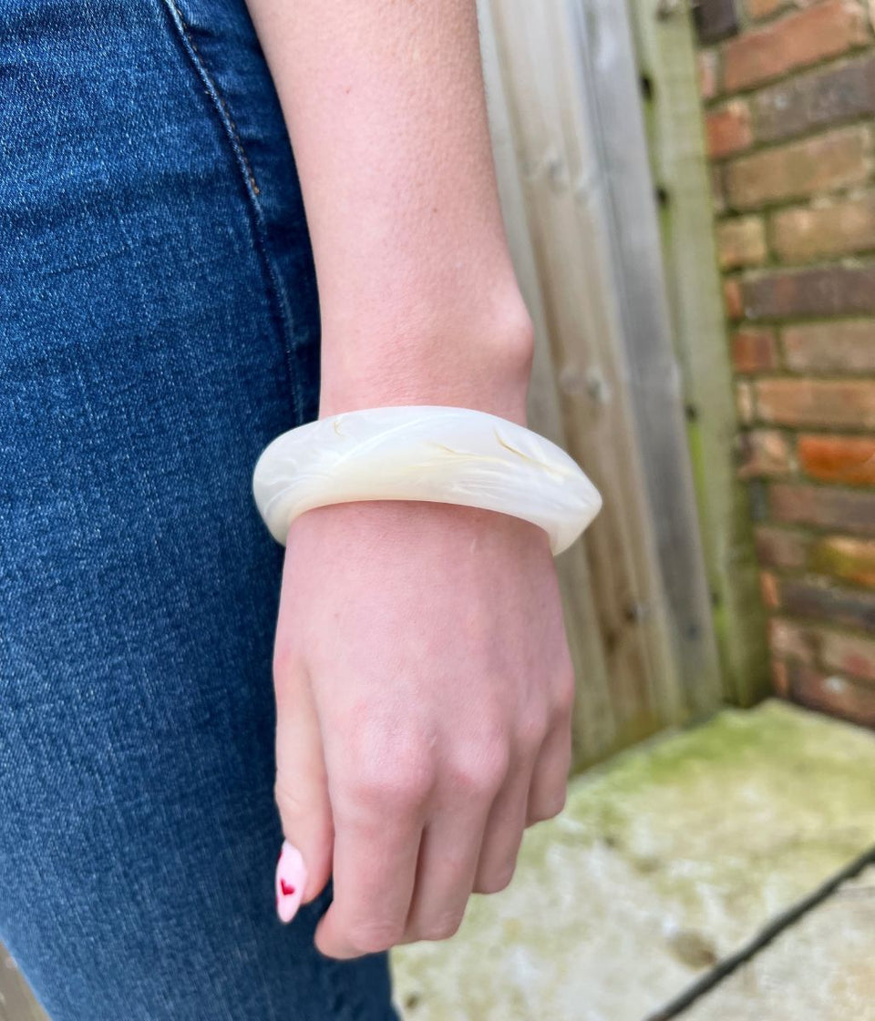 Opal Solid Vintage Style Bangle