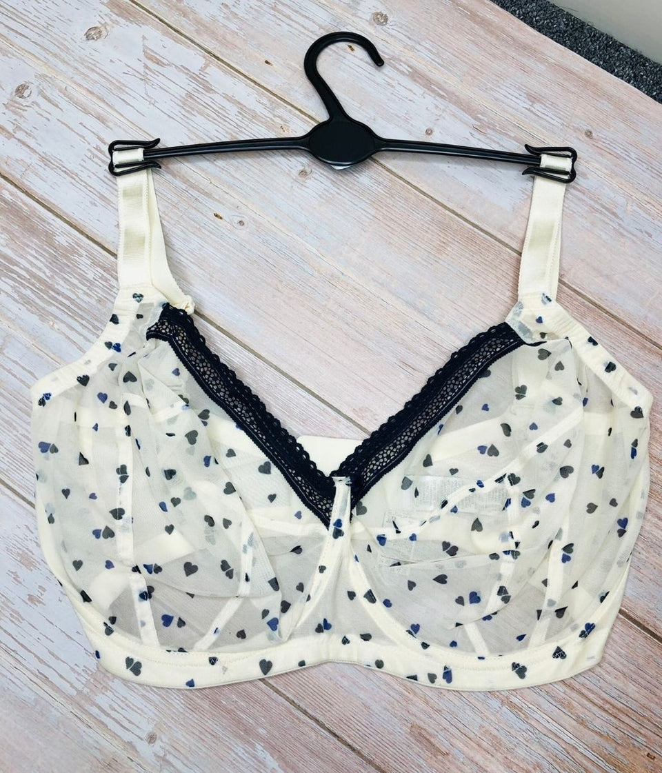 Cream Heart Printed Mesh Bra 32H