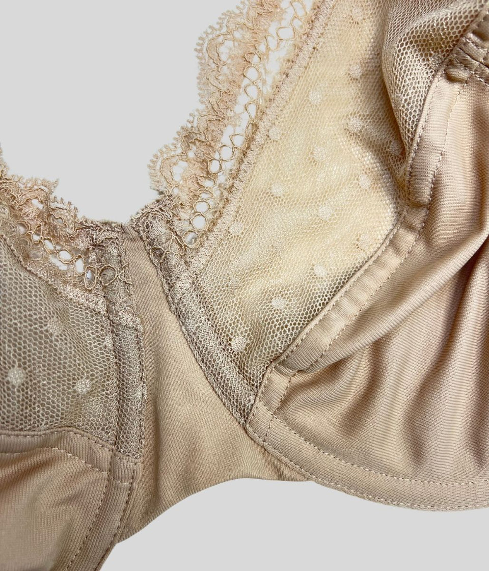 Nude Underwired Lace Trim Bra