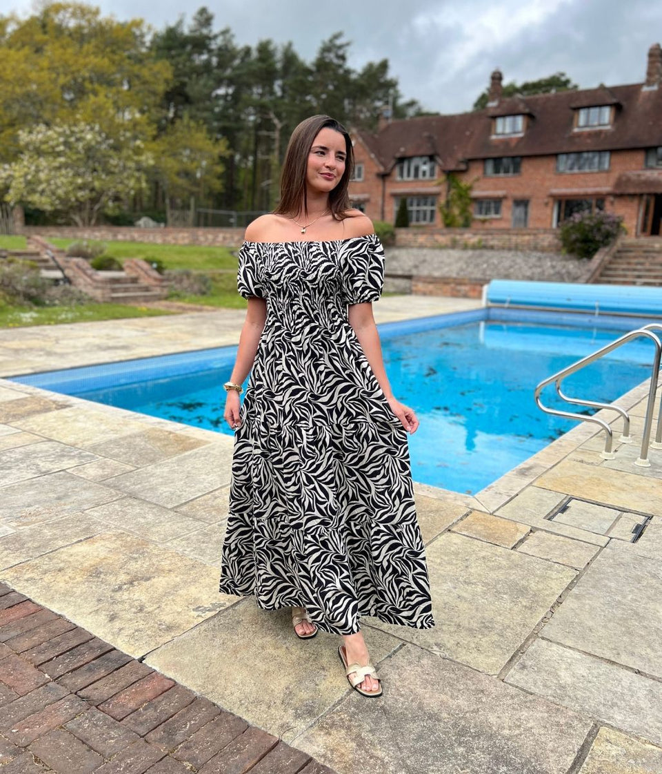 Black Phoebe Leaf Print Shirred Dress