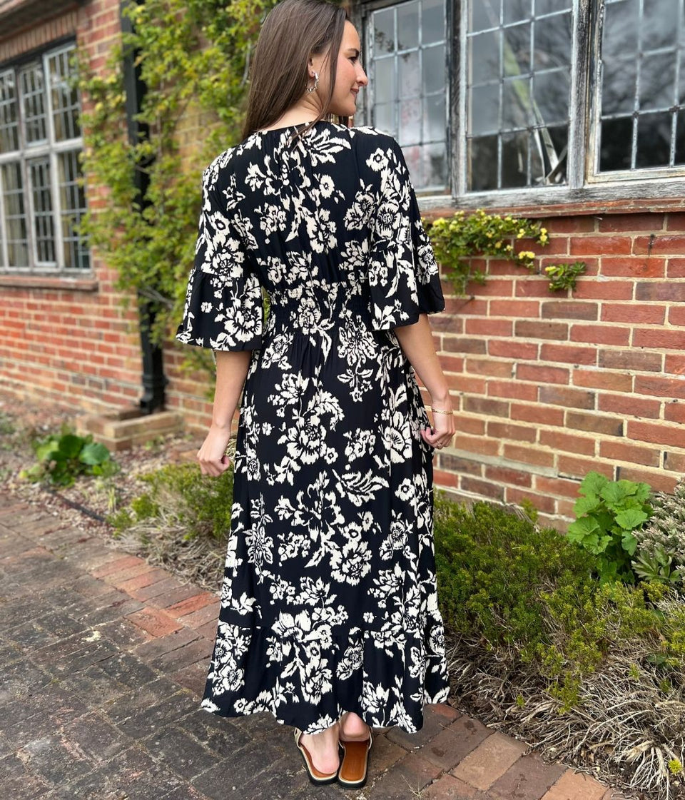 Black Print Shirred Waist Midaxi Dress