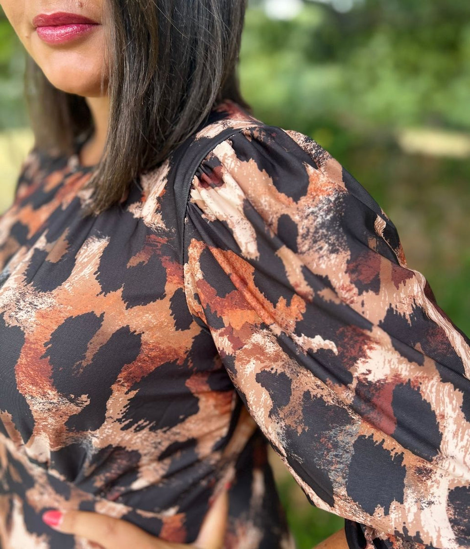 Leopard Print Gathered Stretch Midi Dress