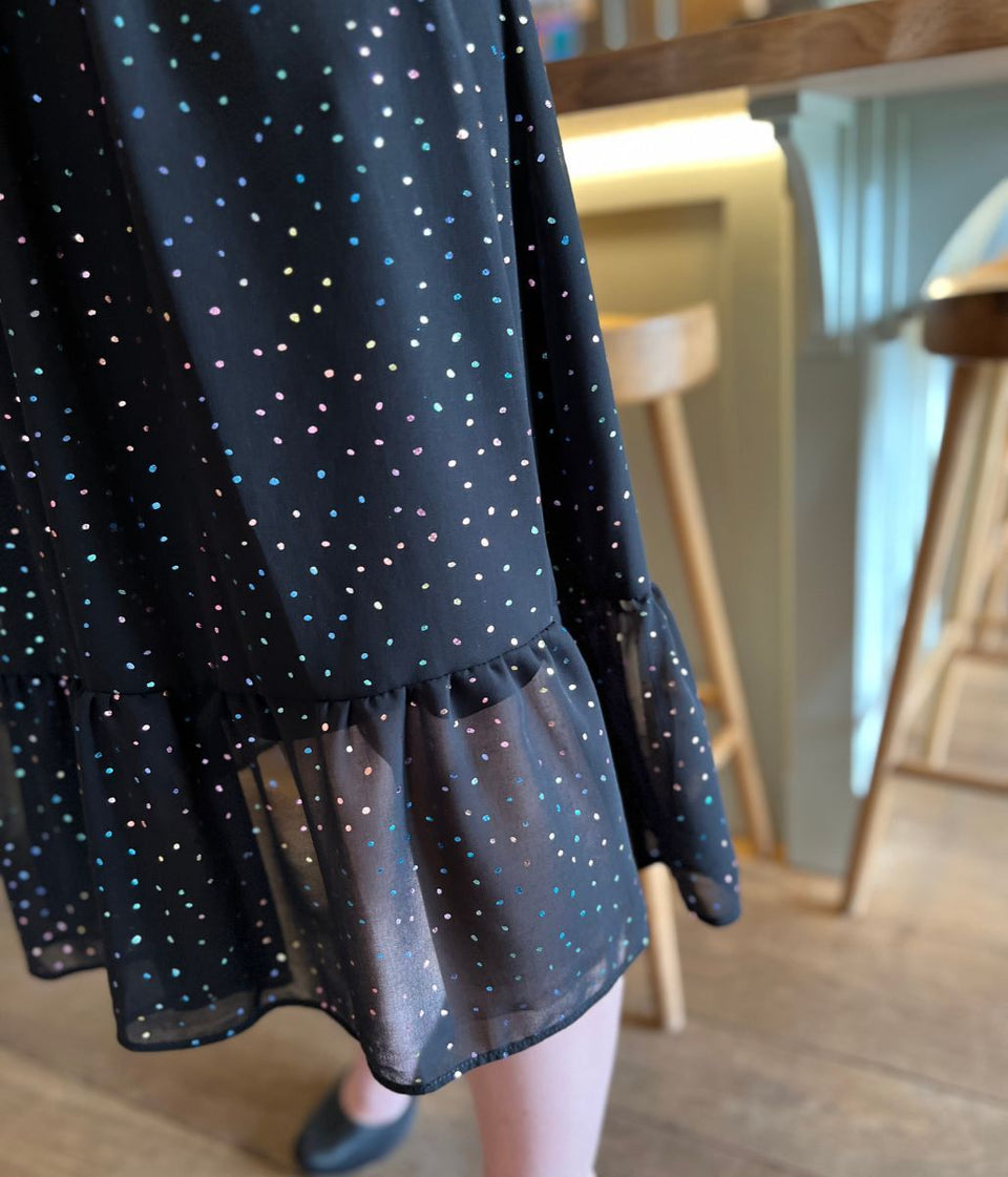 Black Sparkle Contrast Tiered Midi Dress