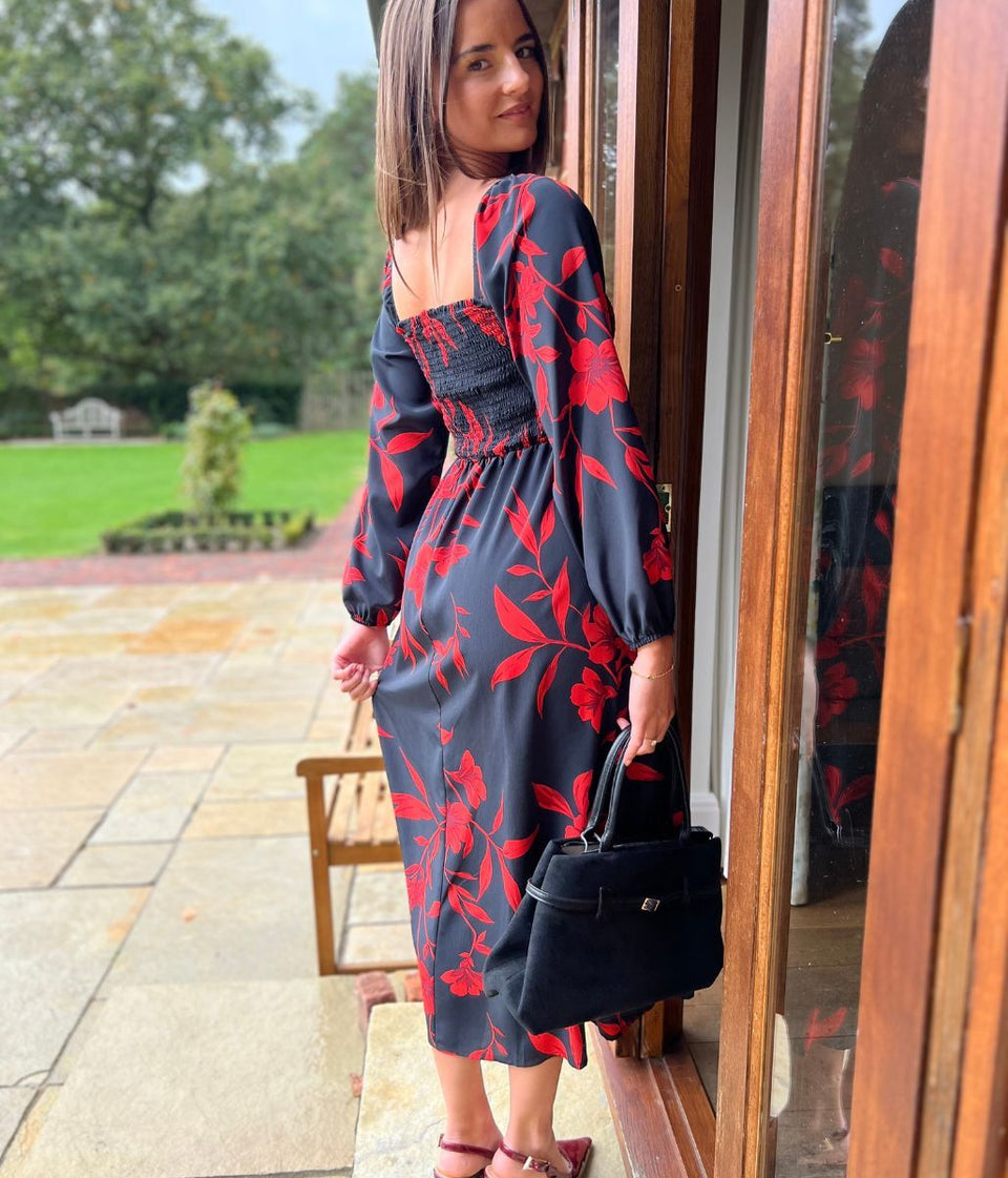 Red & Black Print Shirred Midi Dress