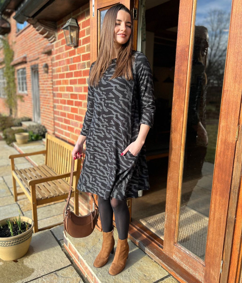 Black & Grey Animal Print Stretch Dress