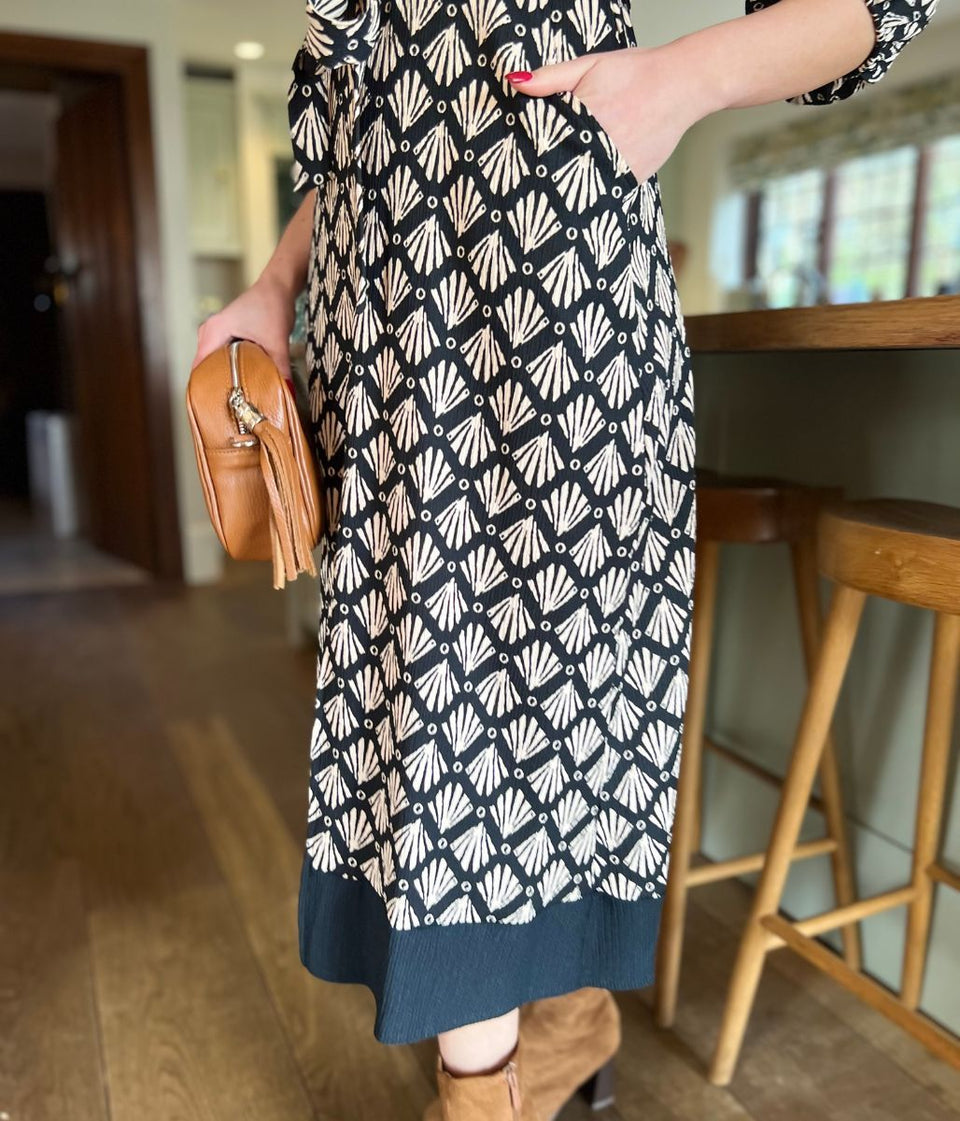 Black V Neck Printed Textured Midi Dress