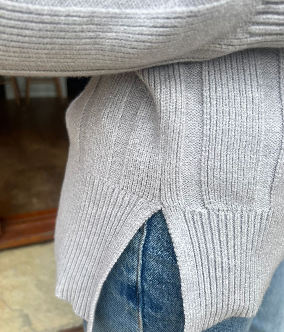 Grey Wide Ribbed Jumper