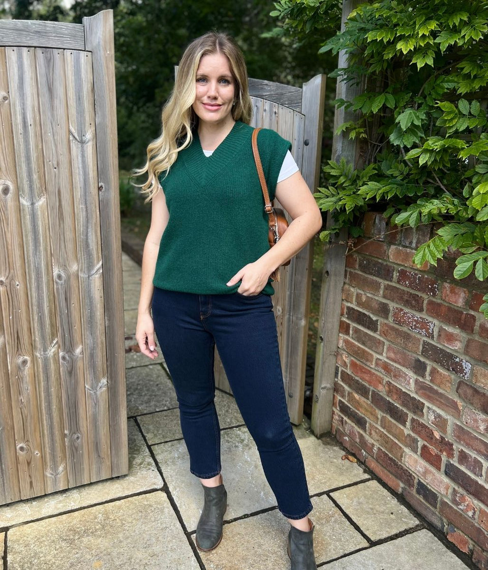 Green V Neck Knitted Sleeveless Jumper