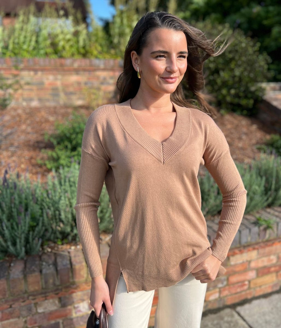 Caramel Fine Knit V Neck Tunic Jumper