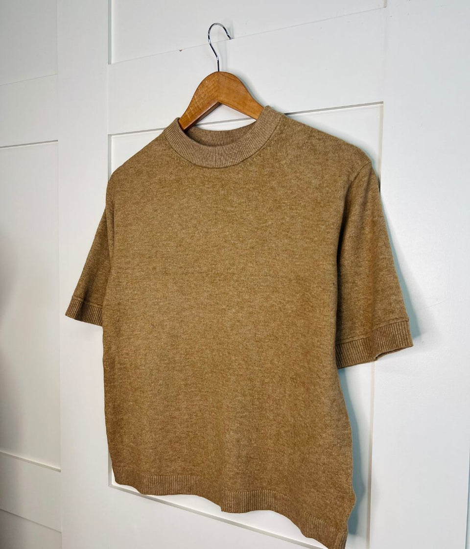 Biscuit Air Yarn Short Sleeve Crew Neck Jumper