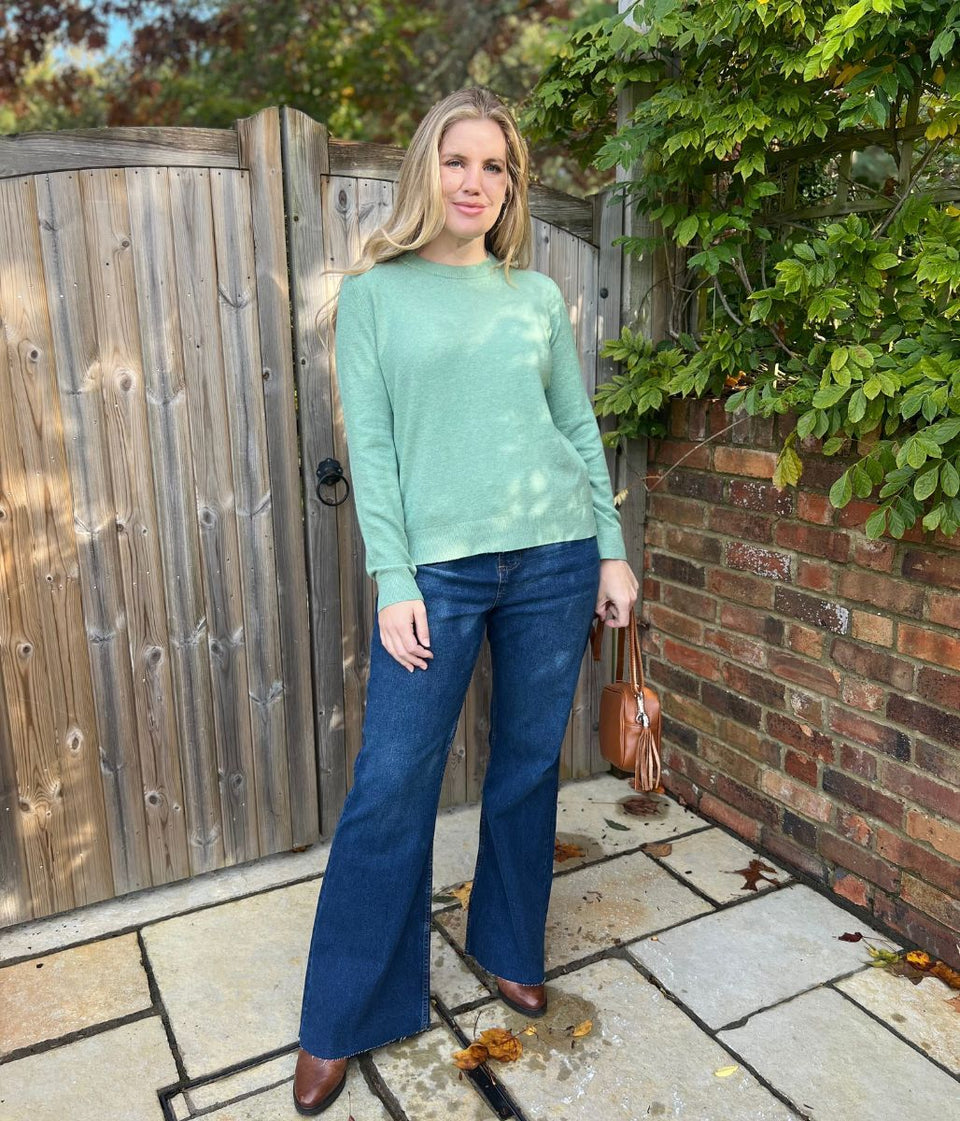 Green Air Yarn Crew Neck Jumper