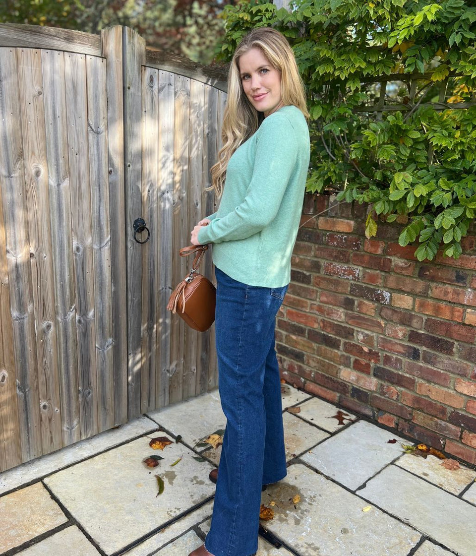 Green Air Yarn Crew Neck Jumper