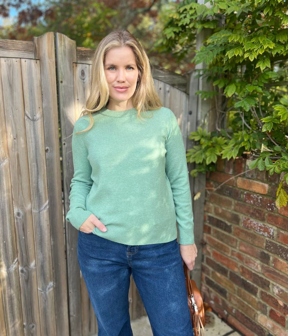 Green Air Yarn Crew Neck Jumper