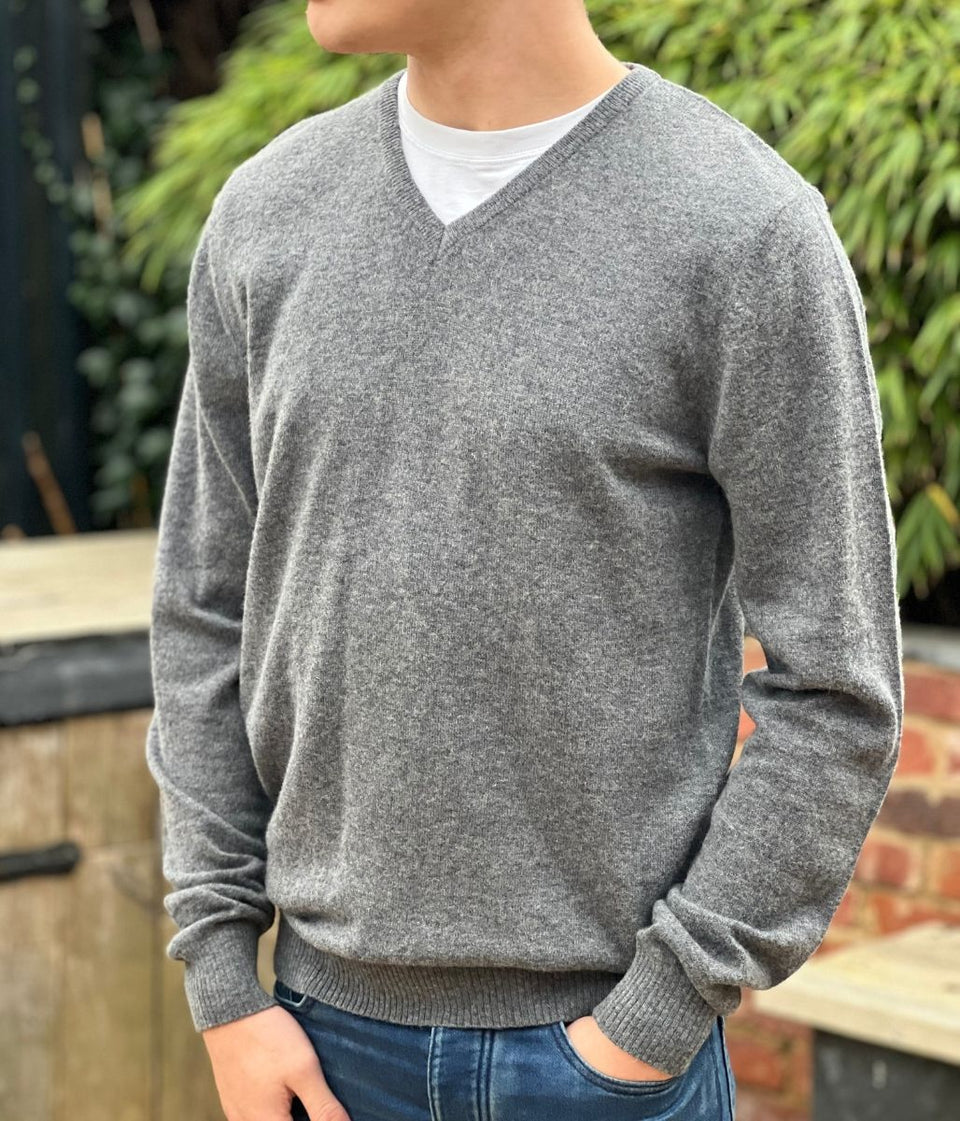 Grey Men's Wool Rich V Neck Jumper