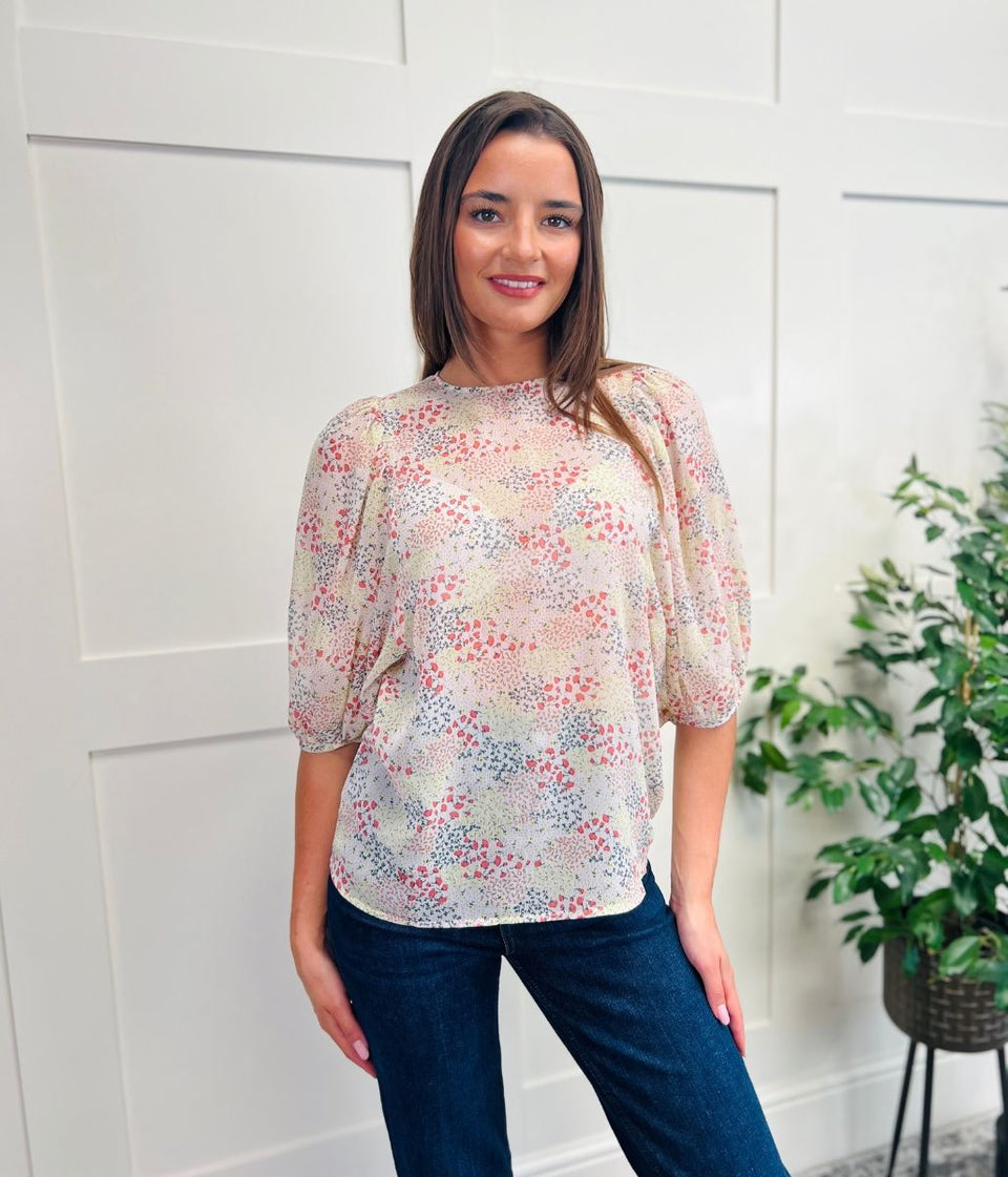 Ditsy Floral Puff Sleeve Blouse