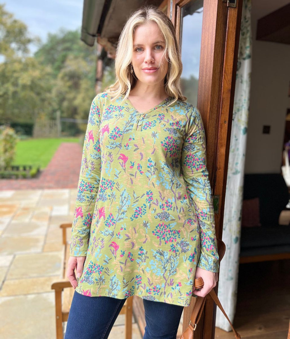 Rouleau Calliste Floral Tunic Top