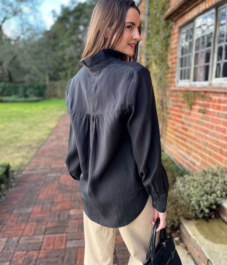 Black Ruffle Miley Shirt