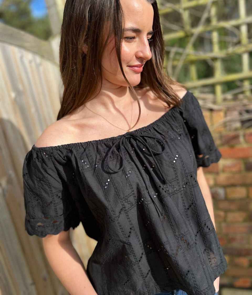 Black Broderie Short Sleeve Ric Rac Top