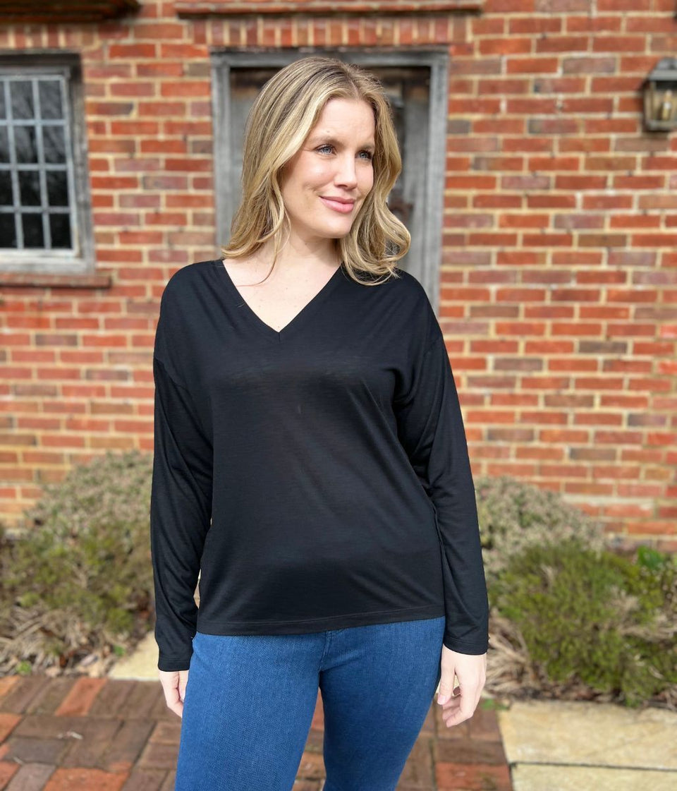 Black Long Sleeve Relaxed T Shirt