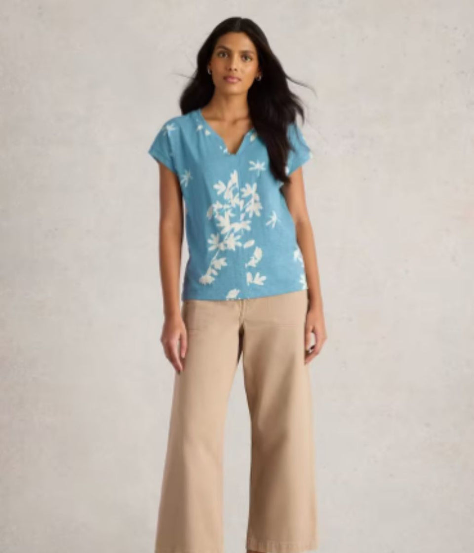 Aqua Nelly Printed Notch Neck Tee