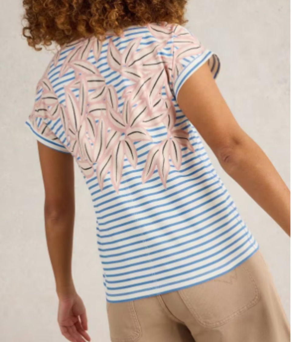Blue Nelly Printed Notch Neck Tee
