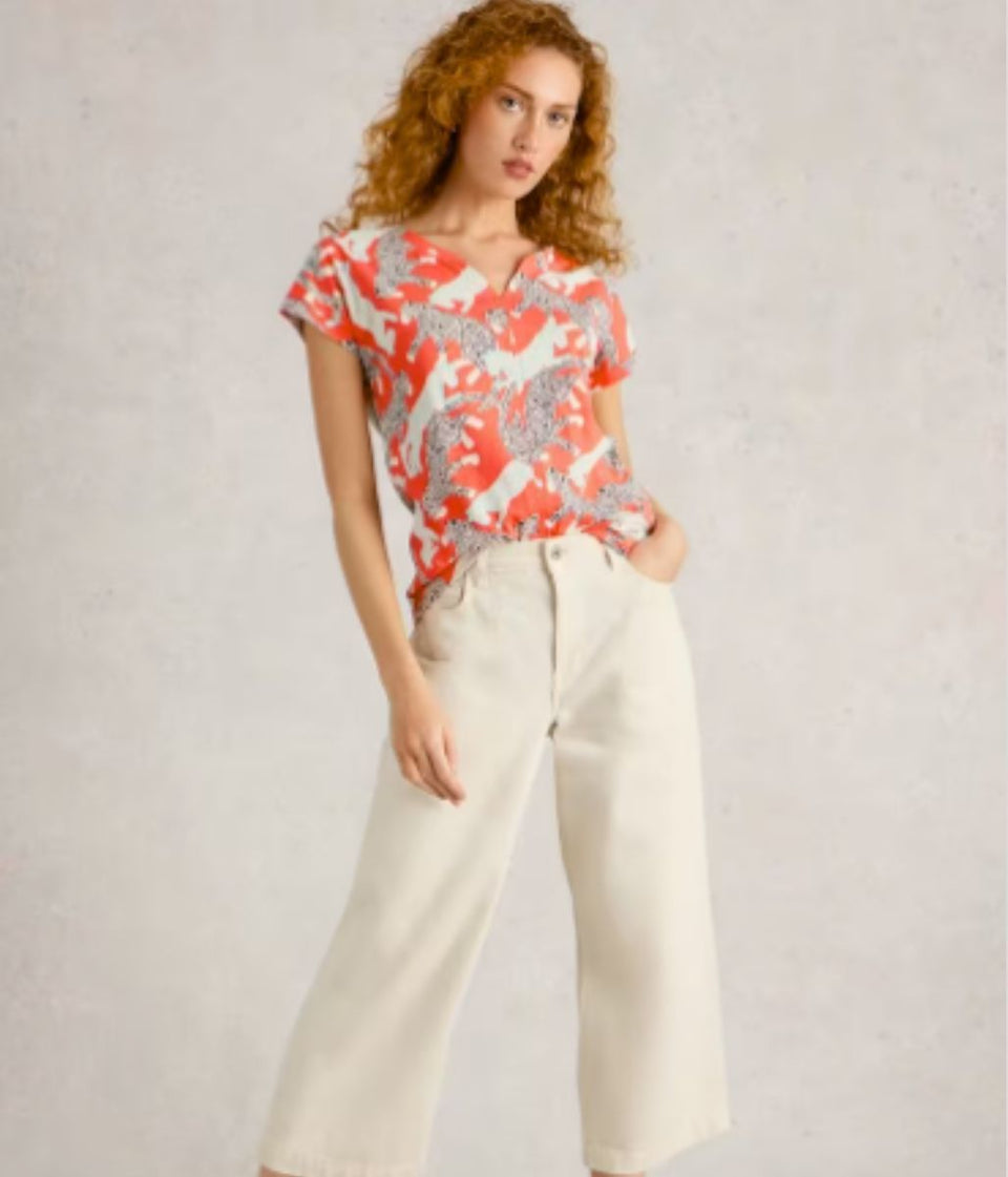 Orange Nelly Printed Notch Neck Tee