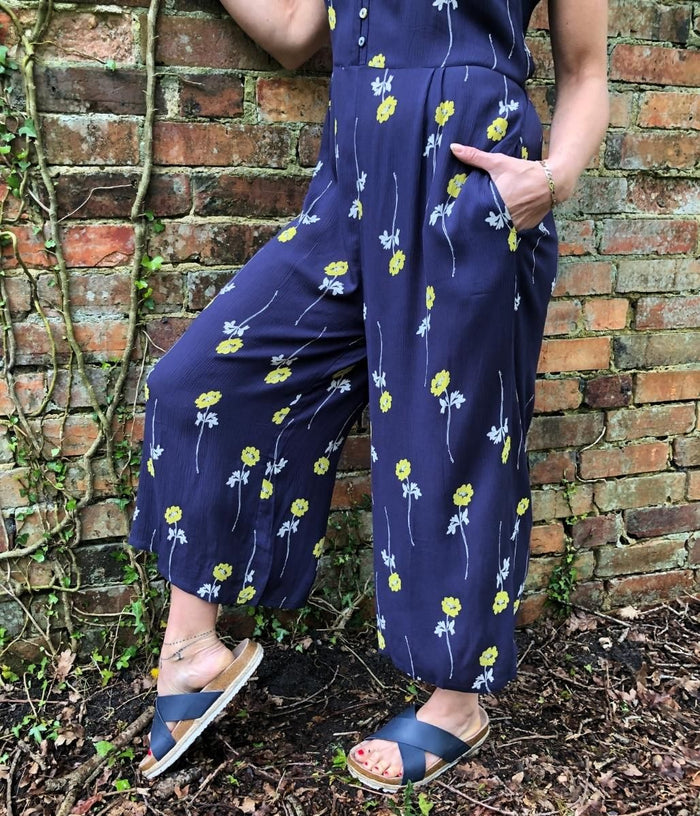 Charlotte Hawkins just wore the most amazing Dorothy Perkins printed  jumpsuit | HELLO!