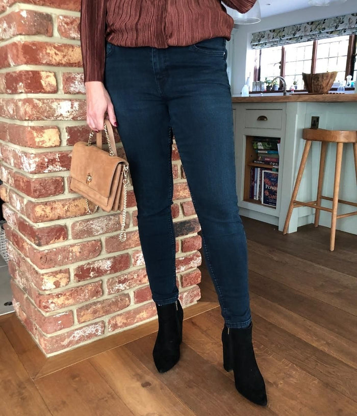 Womens Ivy Skinny Jeans Ankle Grazer Length