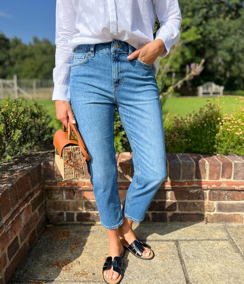 Mid Denim High Waisted Cropped Slim Fit Jeans