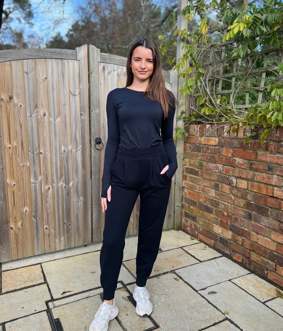 Black Good Move Front Pleat Joggers