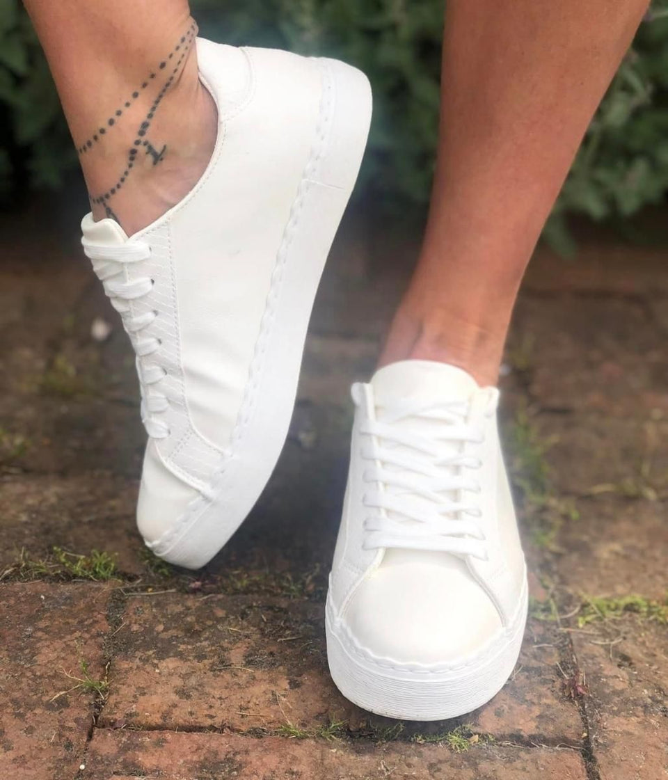 White Scallop Trim Trainers