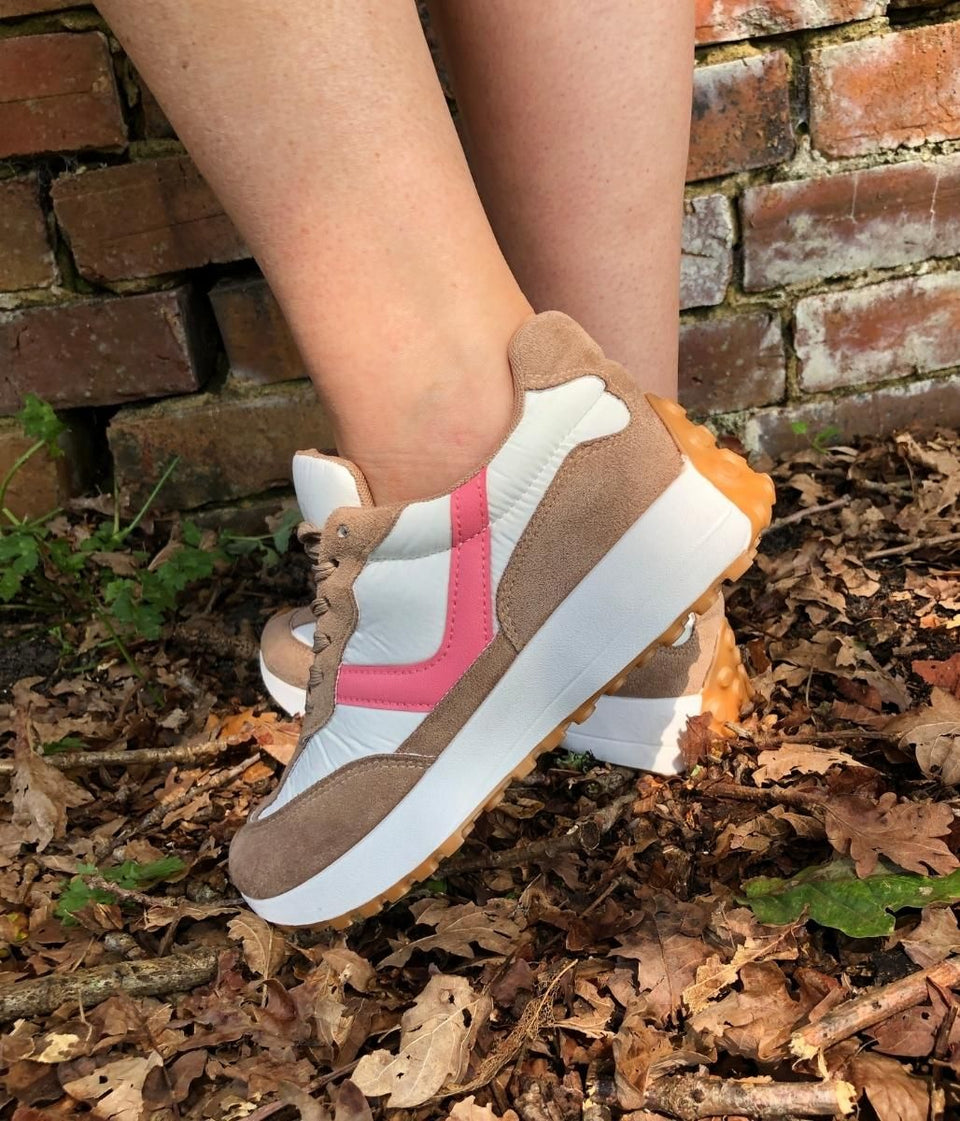 White & Pink Trim Trainers